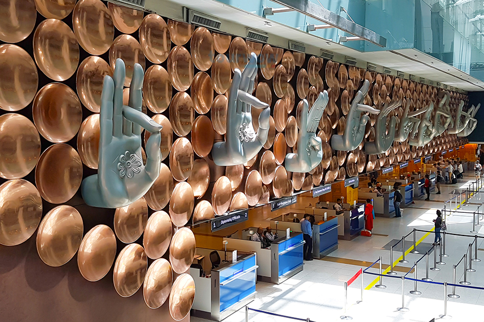 รีวิวสนามบิน นิวเดลี หรือท่าอากาศยานนานาชาติอินทิรา คานธี ข้อมูลน่าสนใจของท่าอากาศยานนานาชาติอินทิรา Image 1