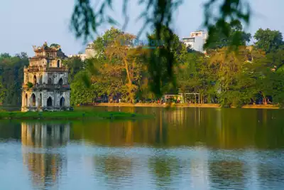 ทัวร์ฮานอย ทะเลสาบคืนดาบฮว่านเกี๋ยม (Hoan Kiem Lake) Image 5
