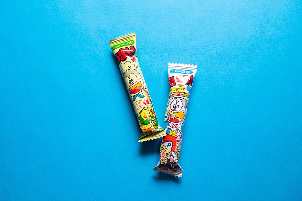 ขนมญี่ปุ่น Umaibo Flavored Corn Puff (ข้าวโพดแท่งอบกรอบอูไมโบะ) Image8