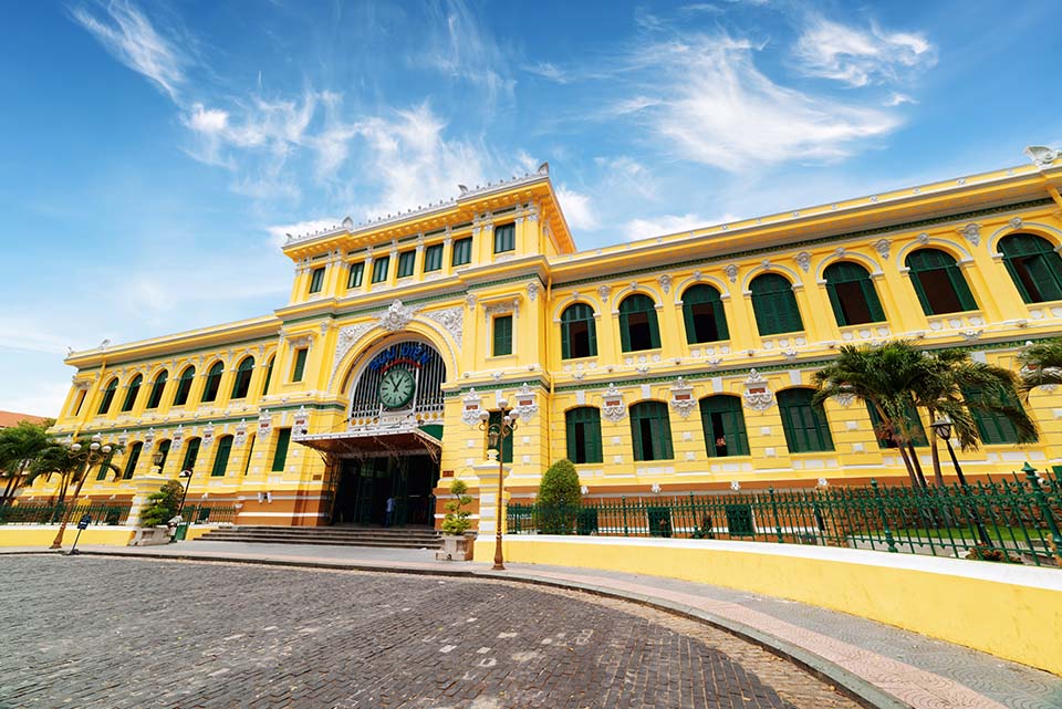 ทัวร์โฮจิมินห์ Saigon Central Post Office Image7