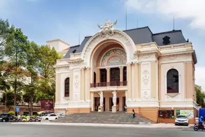 ทัวร์โฮจิมินห์ Municipal Theatre of Saigon Image9