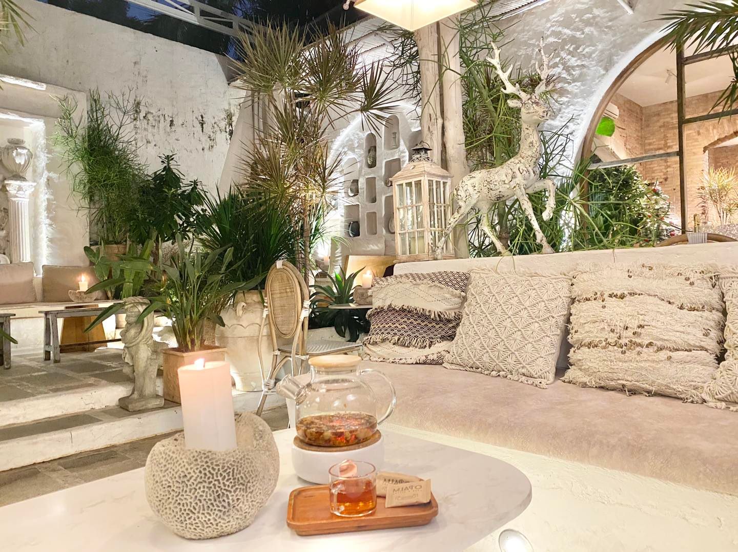 คาเฟ่ โฮจิมินห์ Image4