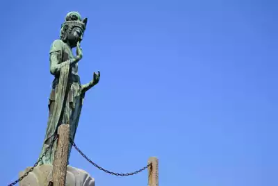 ทัวร์ฟุกุชิมะ รูปปั้นแกะสลักเจ้าแม่กวนอิมอิวายะ คันนอน (Iwaya-Kannon) Image5