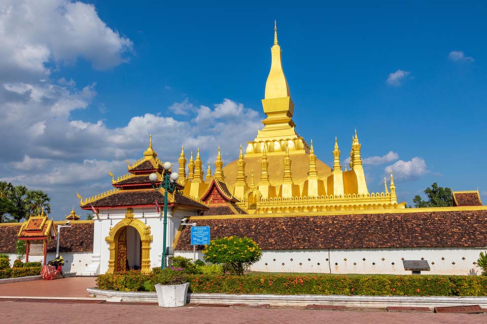 ทัวร์เวียงจันทน์ พระธาตุหลวงเวียงจันทน์ (Pha That Luang Vientiane) Image6