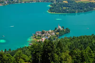 ทัวร์ออสเตรีย ทะเลสาบ Worthersee Image13