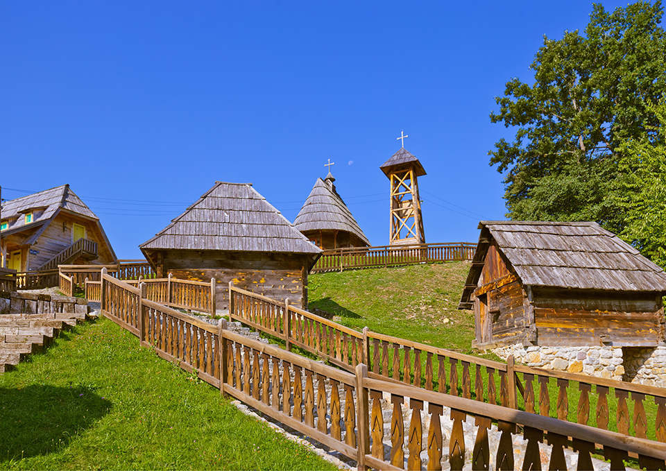 ทัวร์เซอร์เบีย ดเวนกราด (Drvengrad) Image12