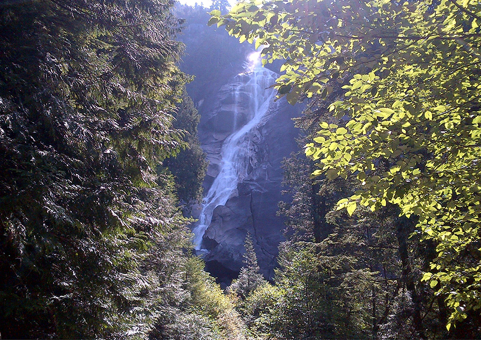 ทัวร์วานูอาตู ถ้ำมิลเลนเนี่ยม (Millenium Cave) Image13