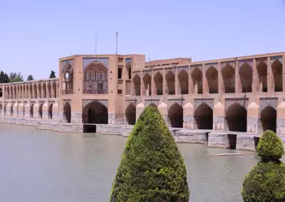 ทัวร์อิหร่าน สะพานคาจู (The Khajou Bridge) Image12