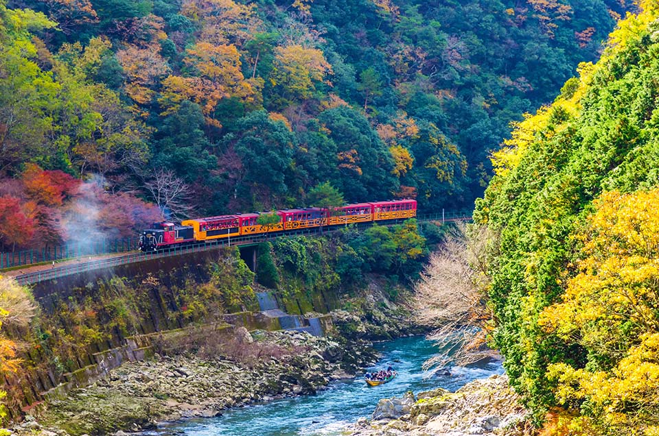 ทัวร์ญี่ปุ่น รถไฟชมวิวซากาโน่ (The Sagano Railway) Image38
